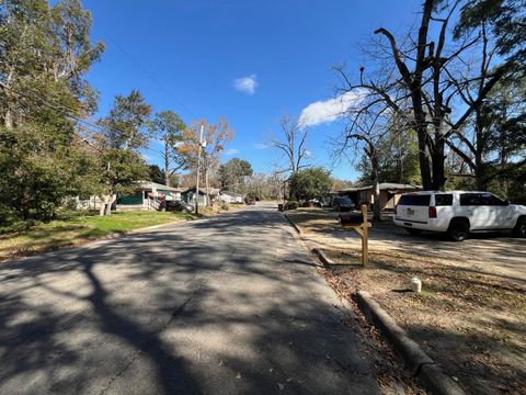 Tiny photo for 677 W 5TH Avenue, Tallahassee, FL 32303 (MLS # 396238)