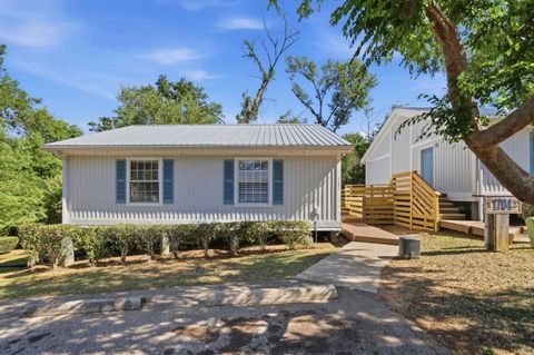 Tiny photo for 1704-1709 S Calhoun St & Gadsden Street #-, Tallahassee, FL 32301 (MLS # 399710)