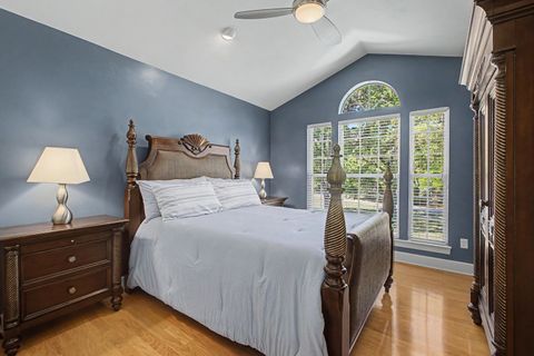 Tiny photo for 6937 Grenville Road, Tallahassee, FL 32309 (MLS # 398567)