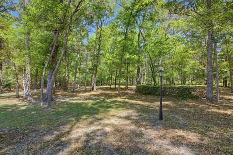Tiny photo for 6937 Grenville Road, Tallahassee, FL 32309 (MLS # 398567)
