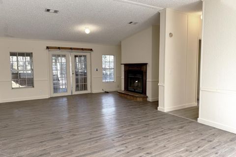 Tiny photo for 10086 SPRING SINK Road, Tallahassee, FL 32305 (MLS # 394221)