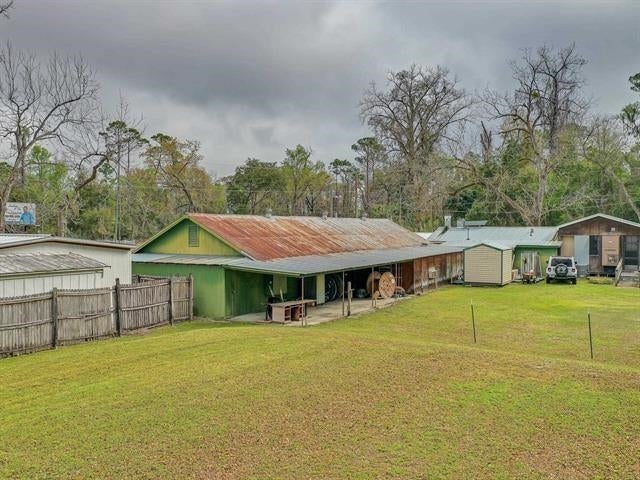 892 WOODVILLE Highway