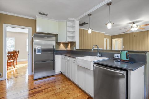 Tiny photo for 1310 Dillard Street, Tallahassee, FL 32308 (MLS # 393501)