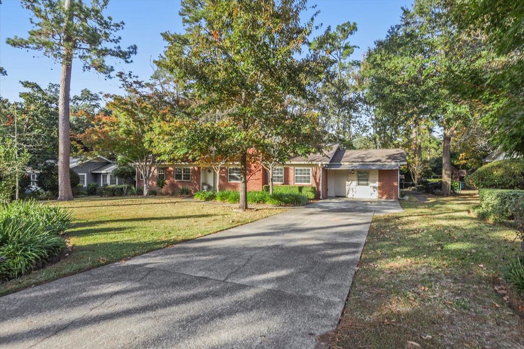 Photo of 1310 Dillard Street, Tallahassee, FL 32308 (MLS # 393501)
