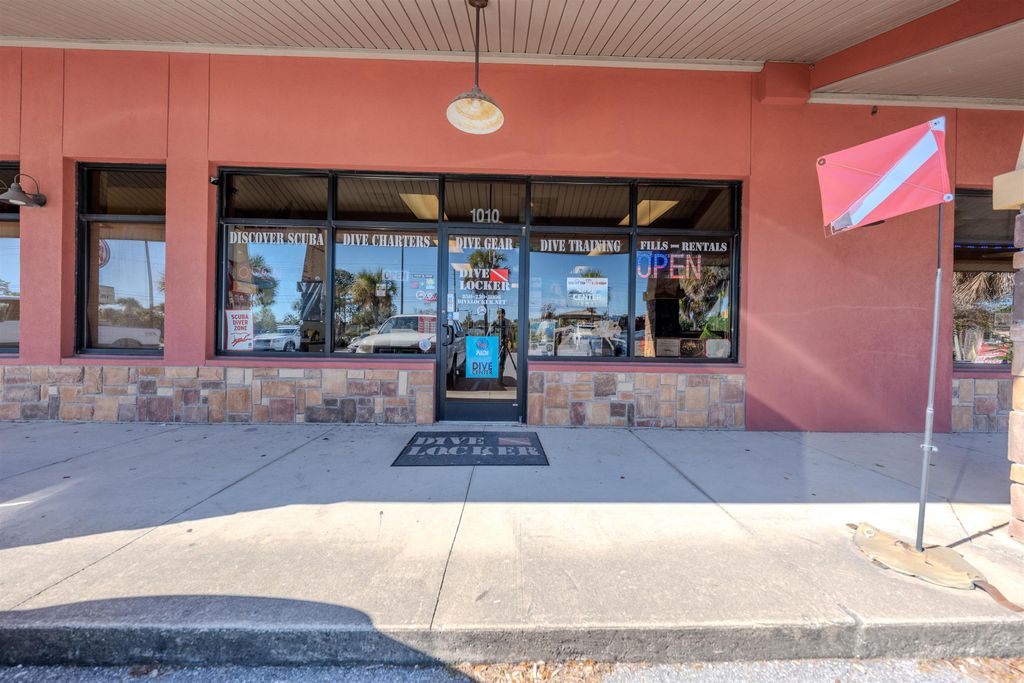 Photo of 1016 Thomas Drive #104, Panama City, FL 32408 (MLS # 394139)