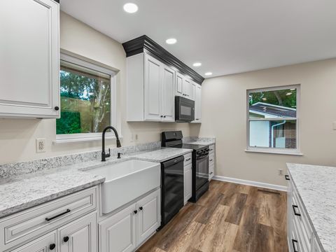 Tiny photo for 1430 Lucy Street, Tallahassee, FL 32308 (MLS # 391195)