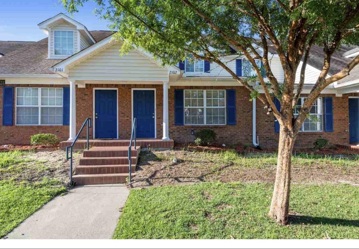 Photo 1 of 13 — 4434 NW Gearhart Road 2102, Tallahassee, FL 32303