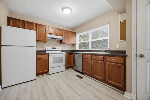 Tiny photo for 734 Putnam Drive, Tallahassee, FL 32301 (MLS # 402878)