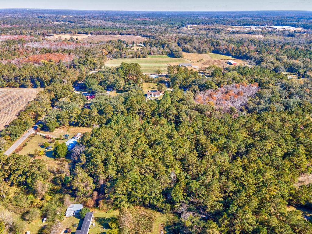 Photo of 150 Mabry Lane, Quincy, FL 32351 (MLS # 362626)