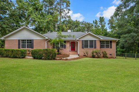 Photo of 2002 Cynthia Drive, Tallahassee, FL 32303 (MLS # 390479)