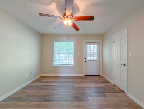 Tiny photo for 3067 Royal Palm Way, Tallahassee, FL 32309 (MLS # 399523)