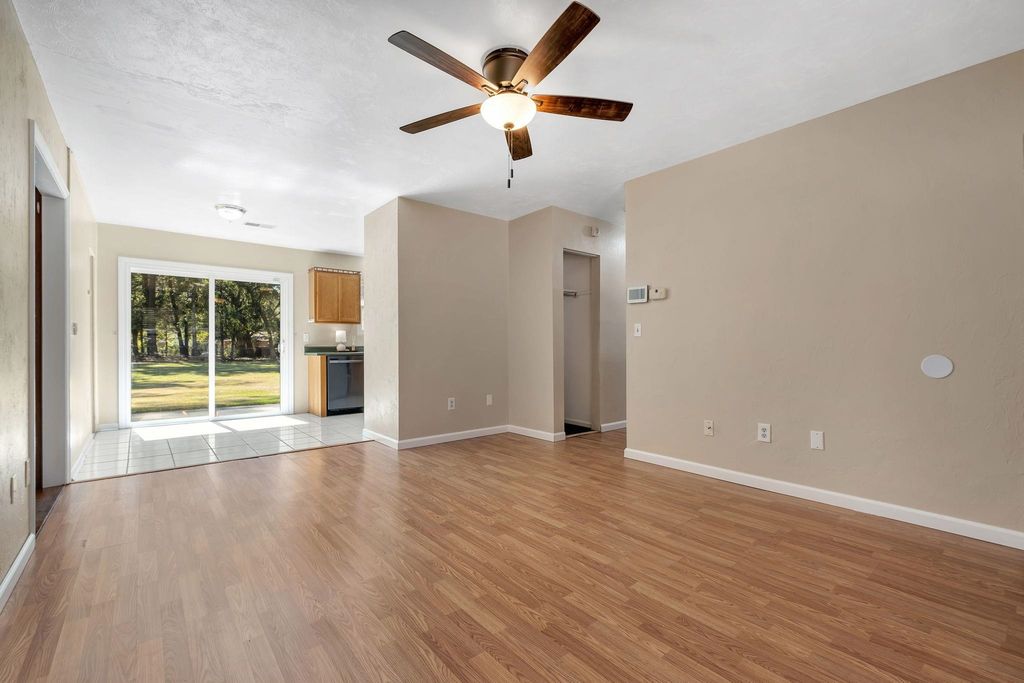 Photo of 4590 Autumn Woods Way, Tallahassee, FL 32303 (MLS # 392426)