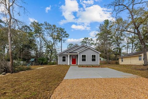 Tiny photo for 74 Shawnee Trail, Crawfordville, FL 32327 (MLS # 396994)