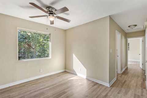 Tiny photo for 210 SATSUMA St, Tallahassee, FL 32301 (MLS # 399556)