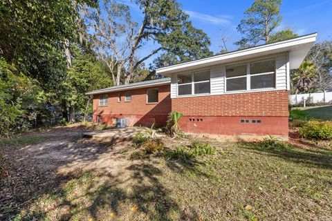 Tiny photo for 210 SATSUMA St, Tallahassee, FL 32301 (MLS # 399556)