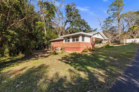 Tiny photo for 210 SATSUMA St, Tallahassee, FL 32301 (MLS # 399556)