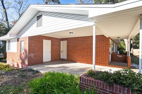 Tiny photo for 210 SATSUMA St, Tallahassee, FL 32301 (MLS # 399556)