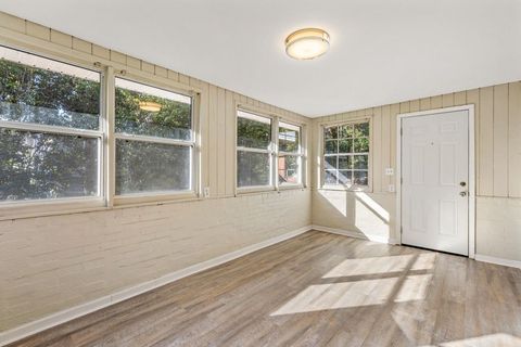 Tiny photo for 210 SATSUMA St, Tallahassee, FL 32301 (MLS # 399556)