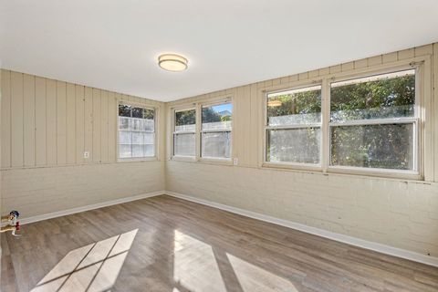 Tiny photo for 210 SATSUMA St, Tallahassee, FL 32301 (MLS # 399556)