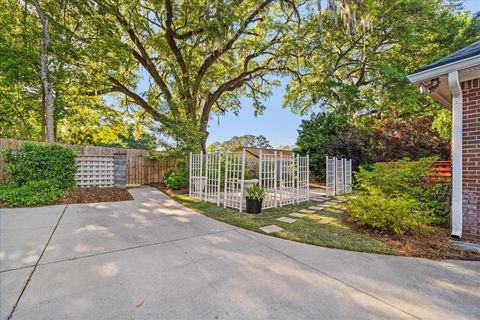 Tiny photo for 1466 Mitchell Avenue, Tallahassee, FL 32303 (MLS # 395177)