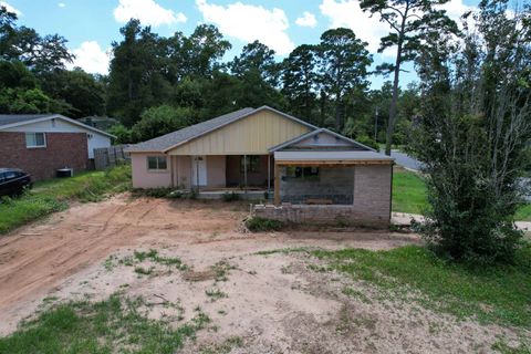 Photo of 312 Ash Court, Tallahassee, FL 32301 (MLS # 392191)