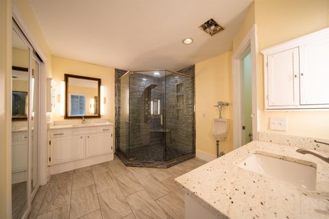 Tiny photo for 911 Alachua Avenue, Tallahassee, FL 32308 (MLS # 390258)