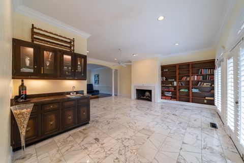 Tiny photo for 911 Alachua Avenue, Tallahassee, FL 32308 (MLS # 390258)
