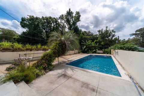 Tiny photo for 911 Alachua Avenue, Tallahassee, FL 32308 (MLS # 390258)