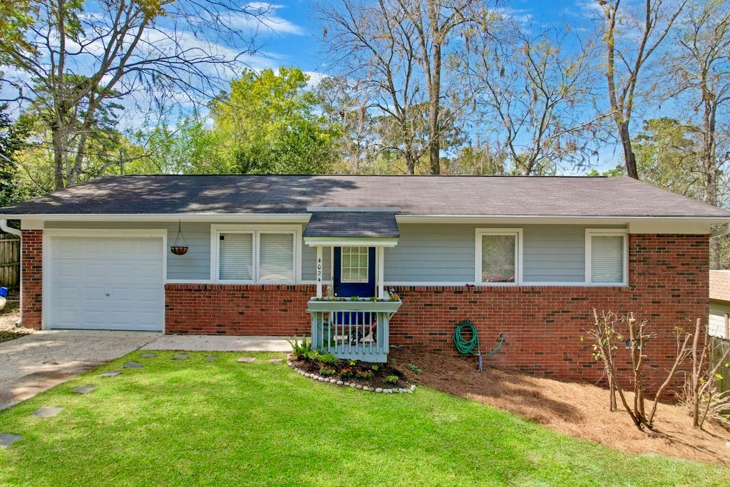 Photo of 4024 Tara Drive, Tallahassee, FL 32303 (MLS # 401337)