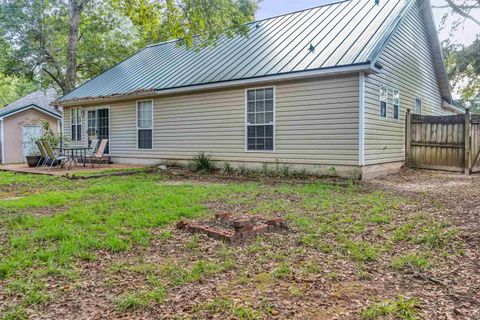 A home in TALLAHASSEE