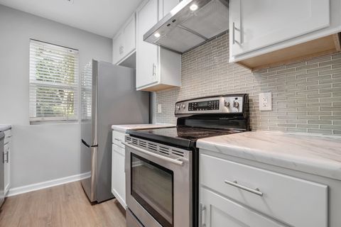 Tiny photo for 3146 Oak Hammock Lane, Tallahassee, FL 32301 (MLS # 389736)