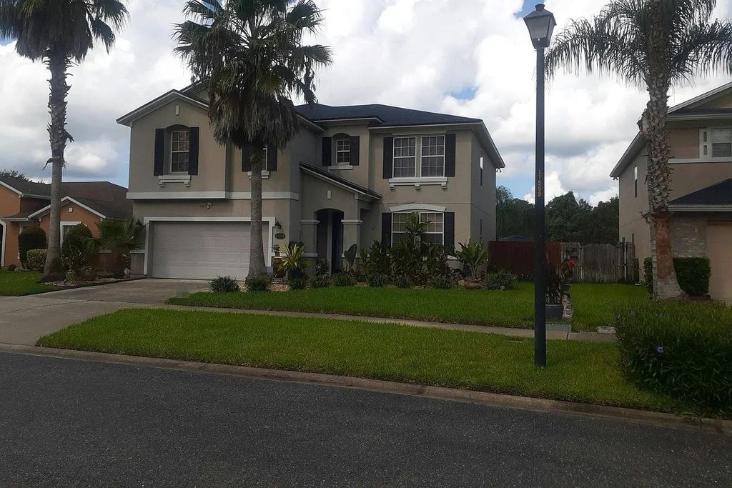 Photo of 5462 Grays Harbor Court, Other Florida, FL 33598 (MLS # 392673)