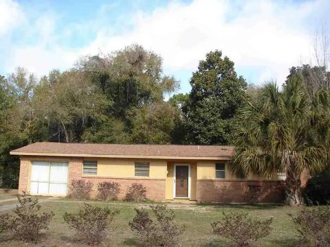 Photo of 3640 Wellington Road, Other Florida, FL 32504 (MLS # 398286)