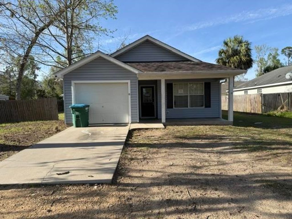 Photo of 36 Catawba Trail, Crawfordville, FL 32327 (MLS # 399520)