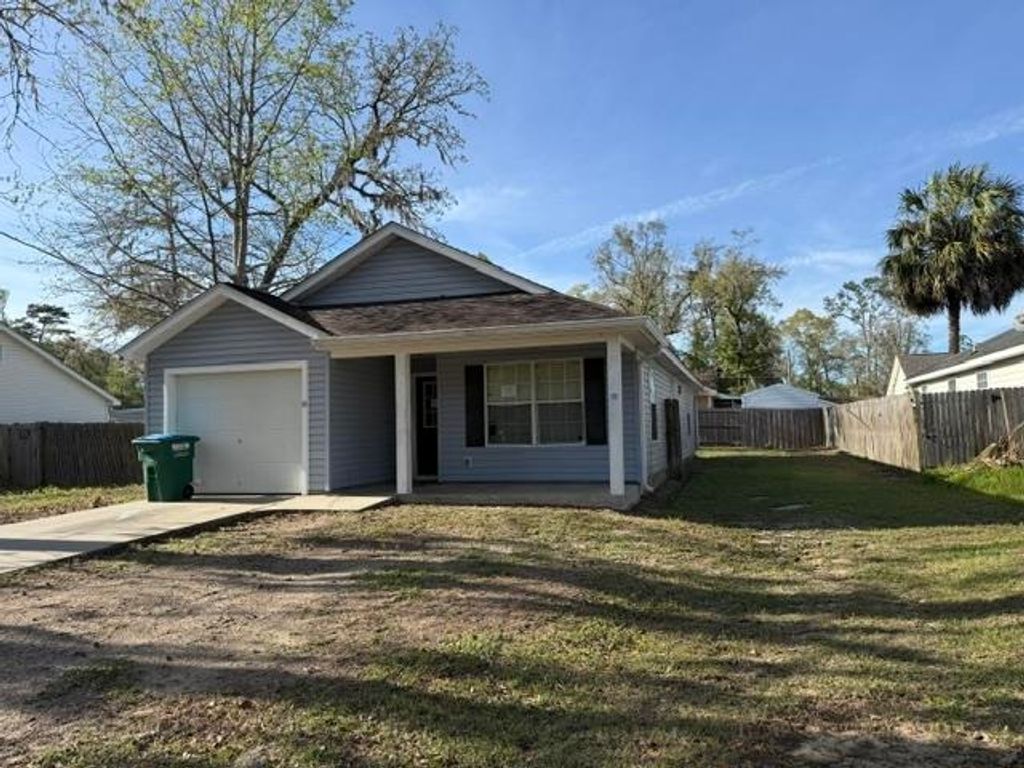 Photo of 36 Catawba Trail, Crawfordville, FL 32327 (MLS # 399520)