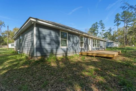 Tiny photo for 2017 Pemberton Court, Tallahassee, FL 32308 (MLS # 396706)