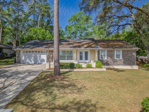 Photo of 1523 Oldfield Drive, Tallahassee, FL 32308 (MLS # 398593)