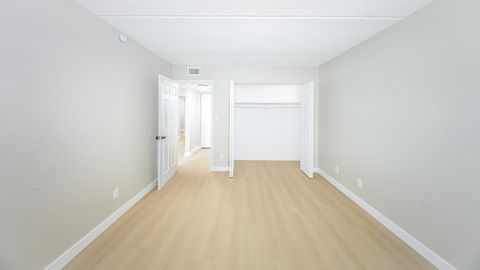 Tiny photo for 2731 S BLAIR STONE Road #B19, Tallahassee, FL 32301 (MLS # 394202)