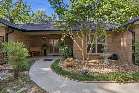 Photo of 13032 Gopher Wood Trail, Tallahassee, FL 32312 (MLS # 400214)