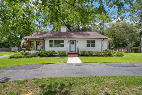Tiny photo for 1481 SPRUCE Avenue, Tallahassee, FL 32303 (MLS # 402815)