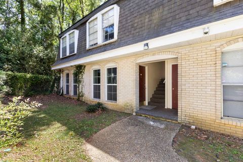 2020 Continental Avenue 106 Tallahassee FL 32304