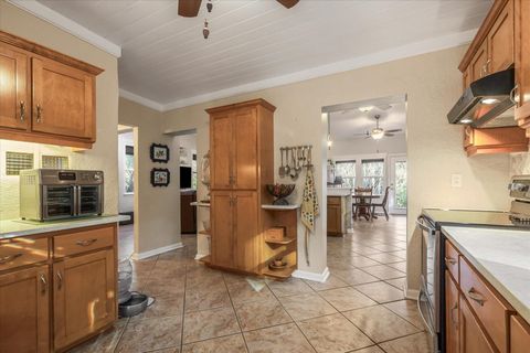 Tiny photo for 3009 Livingston Road, Tallahassee, FL 32303 (MLS # 393449)