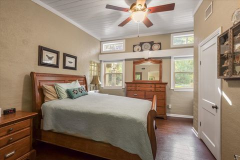 Tiny photo for 3009 Livingston Road, Tallahassee, FL 32303 (MLS # 393449)