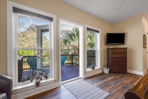 Tiny photo for 3009 Livingston Road, Tallahassee, FL 32303 (MLS # 393449)