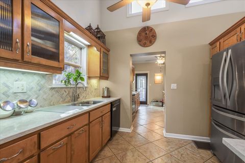 Tiny photo for 3009 Livingston Road, Tallahassee, FL 32303 (MLS # 393449)