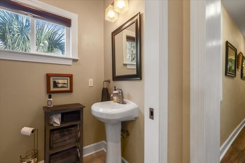 Tiny photo for 3009 Livingston Road, Tallahassee, FL 32303 (MLS # 393449)