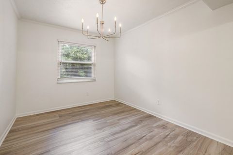 Tiny photo for 928 Chestwood Avenue, Leon, FL 32303 (MLS # 392595)