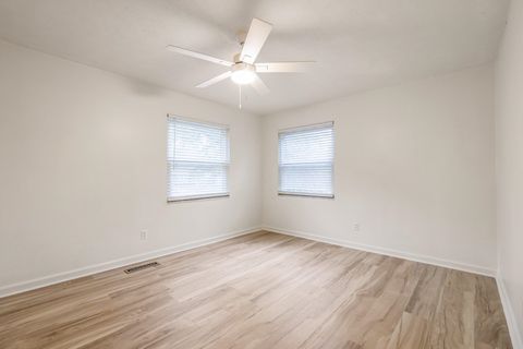 Tiny photo for 928 Chestwood Avenue, Leon, FL 32303 (MLS # 392595)