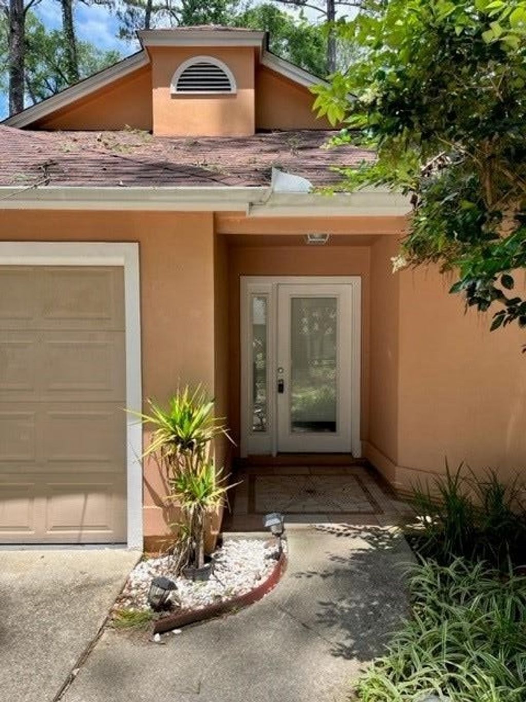 Photo of 1699 Folkstone Road, Tallahassee, FL 32312 (MLS # 396537)