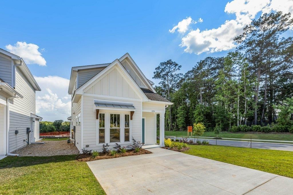 Photo of 1451 Landon Hills Drive, Tallahassee, FL 32312 (MLS # 391235)